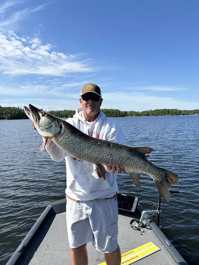 George - 41 inch muskie on hot tail diver